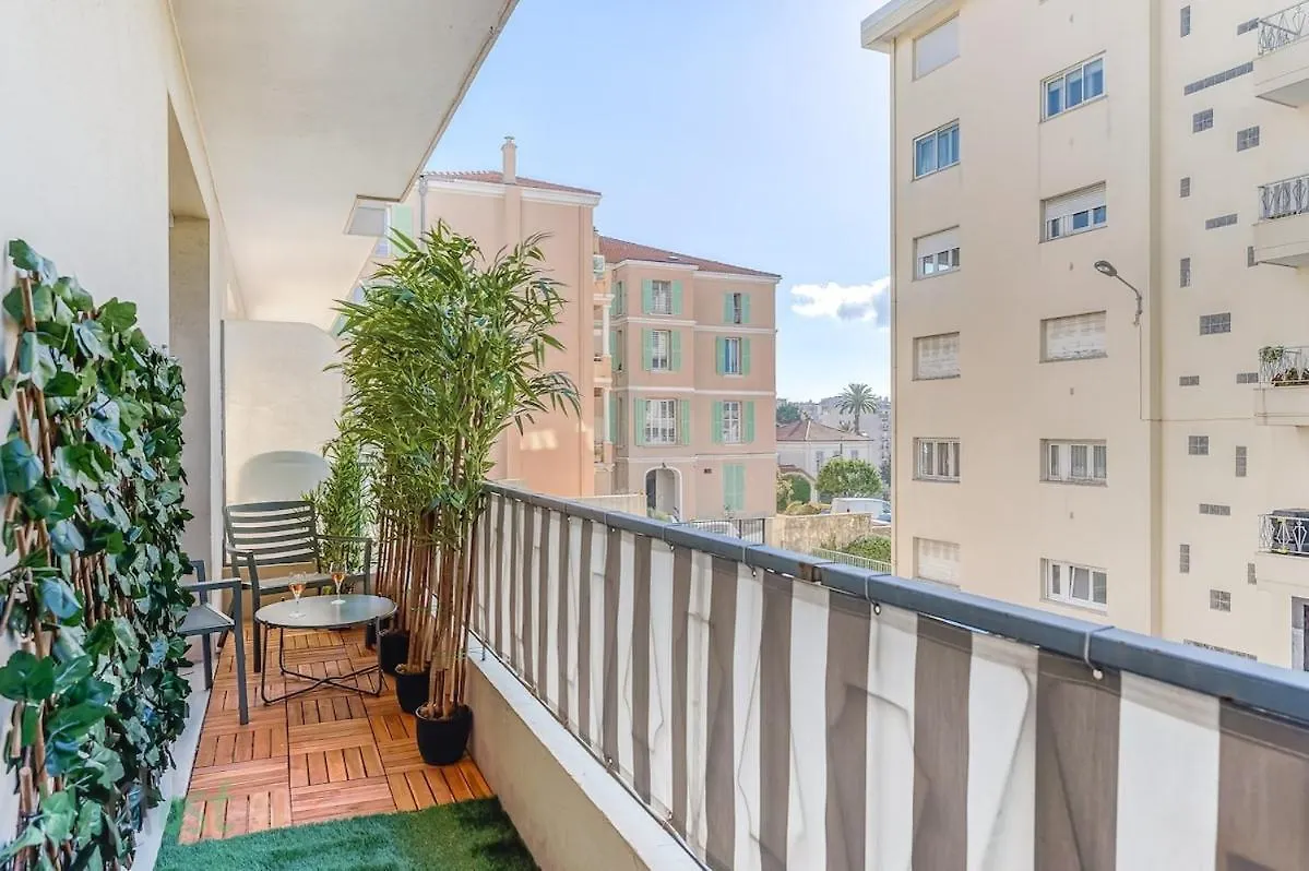Beautiful Apartment Close To Beaches And Palaces Cannes